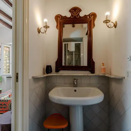 1 Bedroom In *