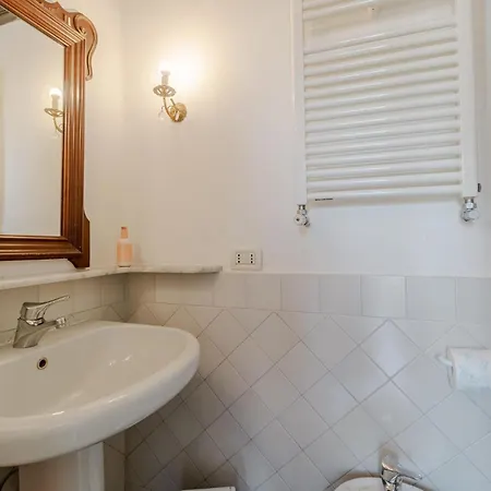 1 Bedroom In Recco