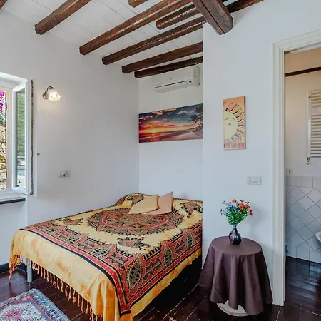 1 Bedroom In *